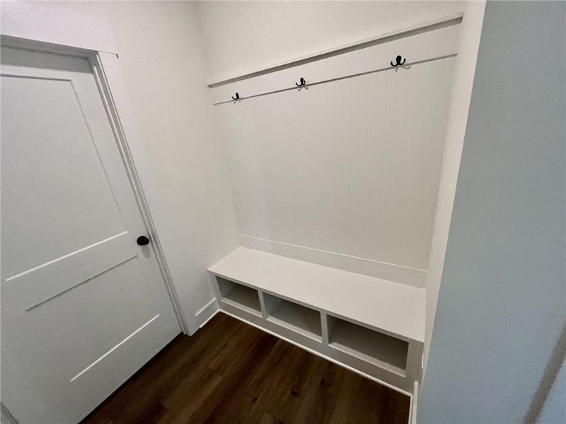 Spacious, unfurnished interior of a new home in Twin Lakes, Hoschton (Image 24).