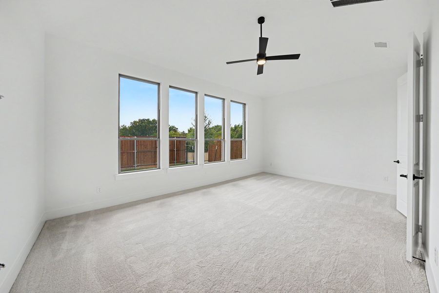 Spacious, unfurnished interior of a new home in Aster Park, McKinney (Image 22).