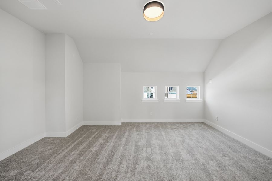 Spacious, unfurnished interior of a new home in Aster Park, McKinney (Image 32).