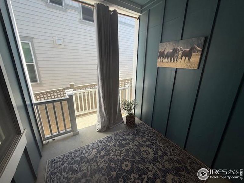 Exterior details and patio area of a home in , Erie (Image 2).