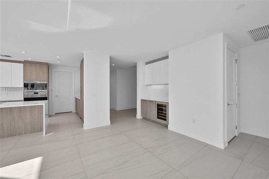 Image 81 of a home in .