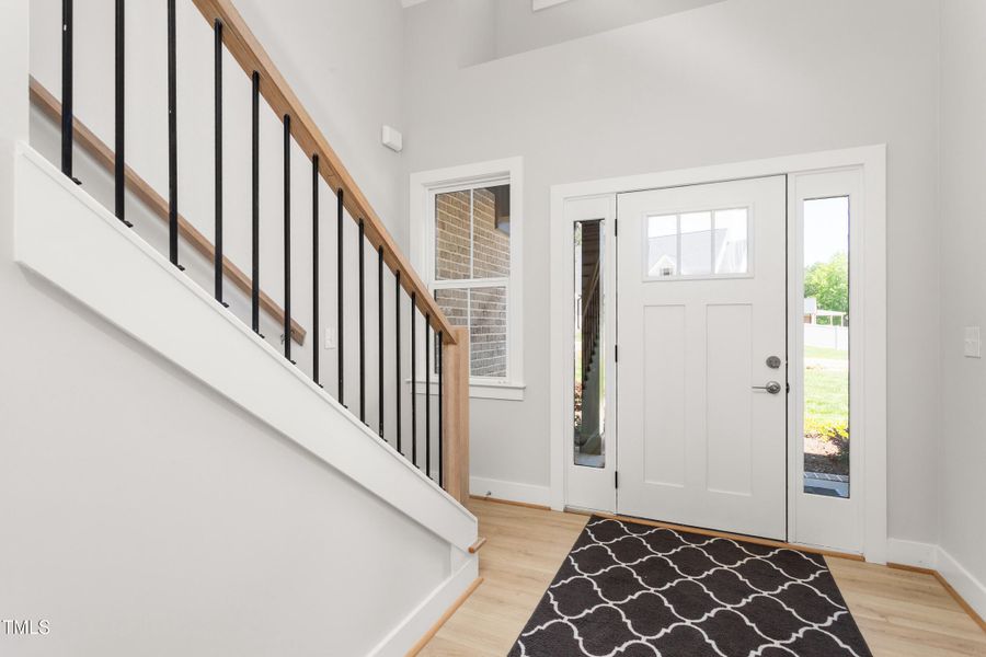 3402 St Barts Pl 2-Interiors-2