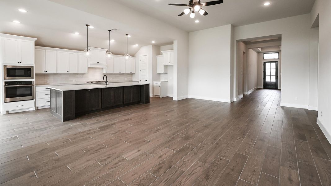 Spacious, unfurnished interior of a new home in Juniper Springs, Lockhart (Image 14). Spacious, unfurnished interior of a new home in Juniper Springs, Lockhart (Image 14).