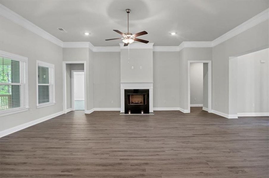 Spacious, unfurnished interior of a new home in Tuscany Hills, Douglasville (Image 33).