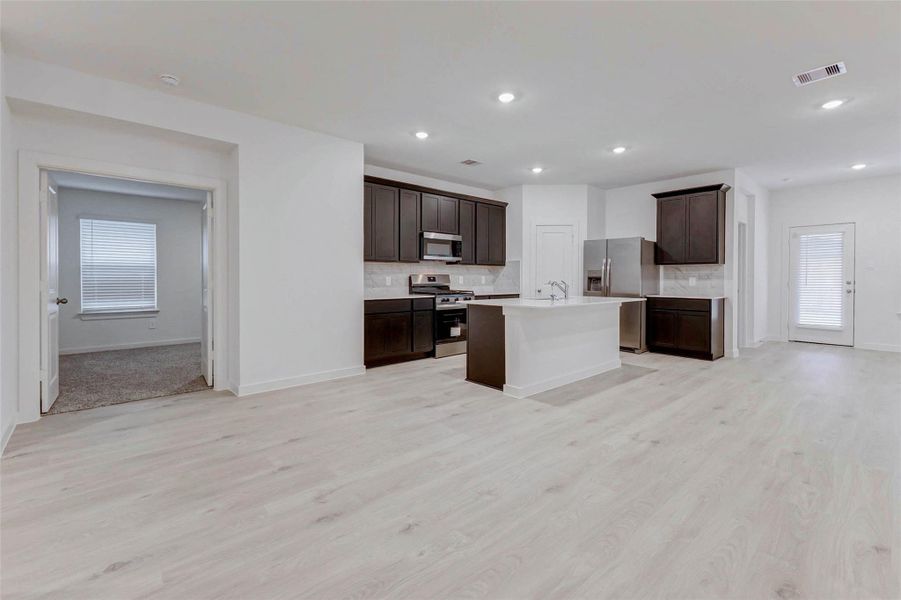 Kitchen, Dining area and Home office