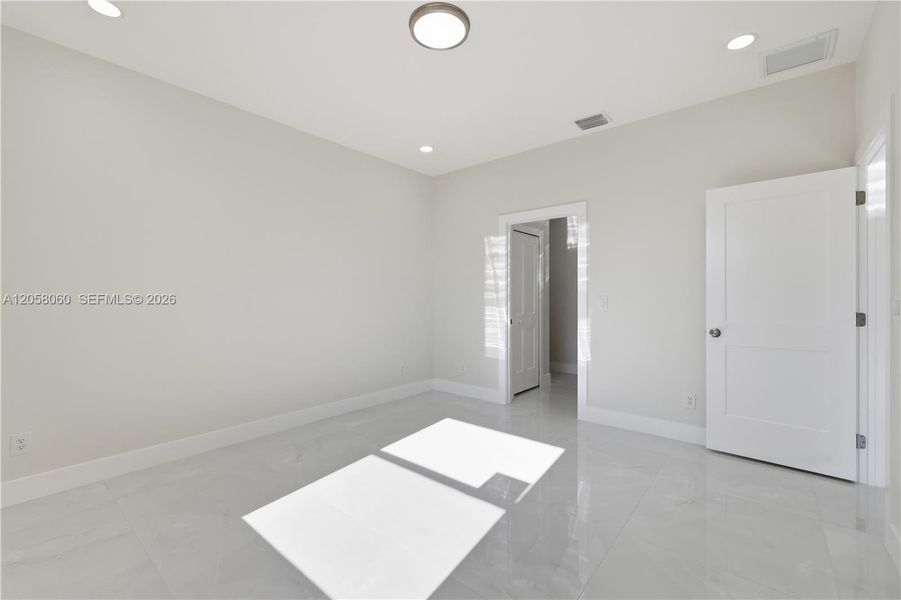 Without Virtual Staging