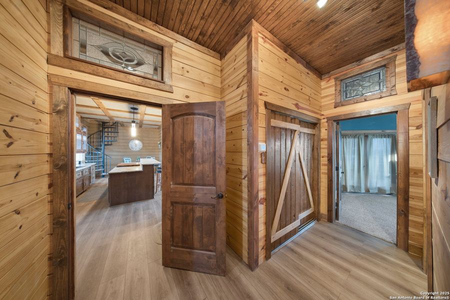 Image 38 of a home in .