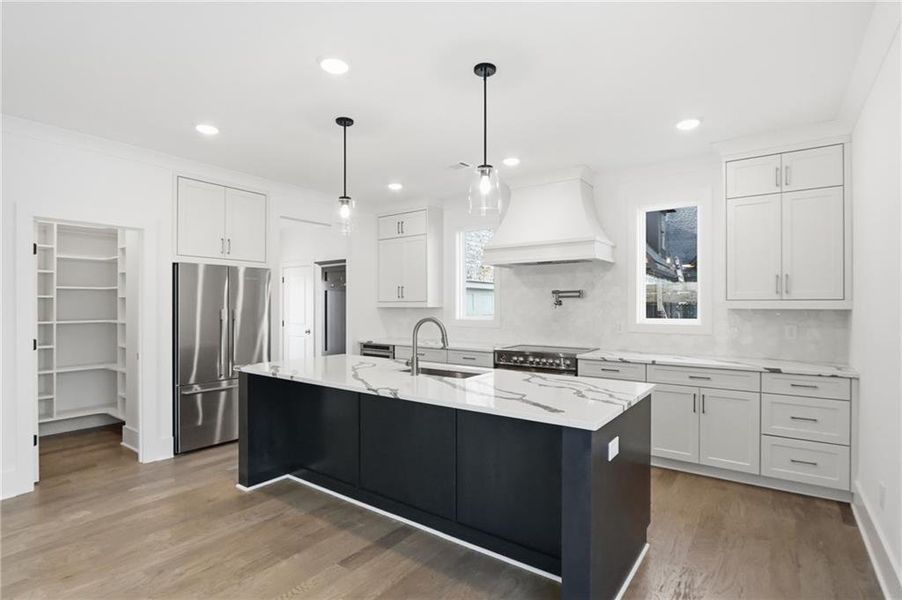 Furnished interior view inside a new home in , Roswell (Image 11).