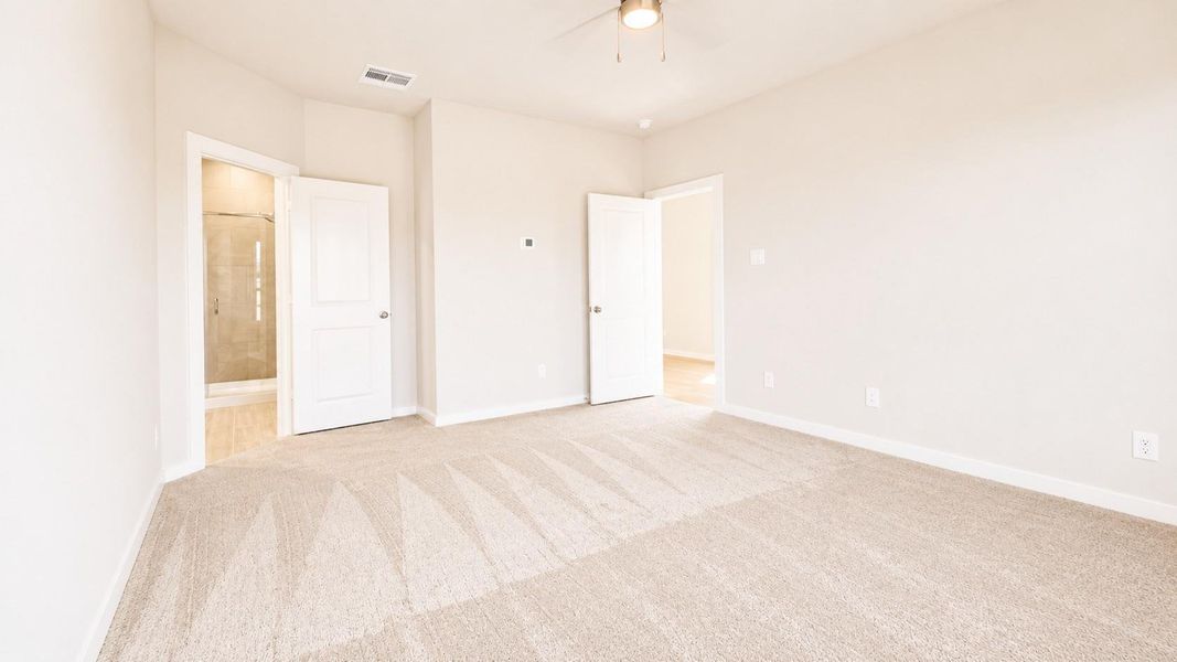 Spacious, unfurnished interior of a new home in Emberly  45', Beasley (Image 15).