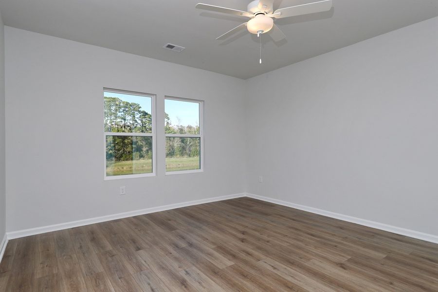 Spacious, unfurnished interior of a new home in Jordan Grove, Conway (Image 21).