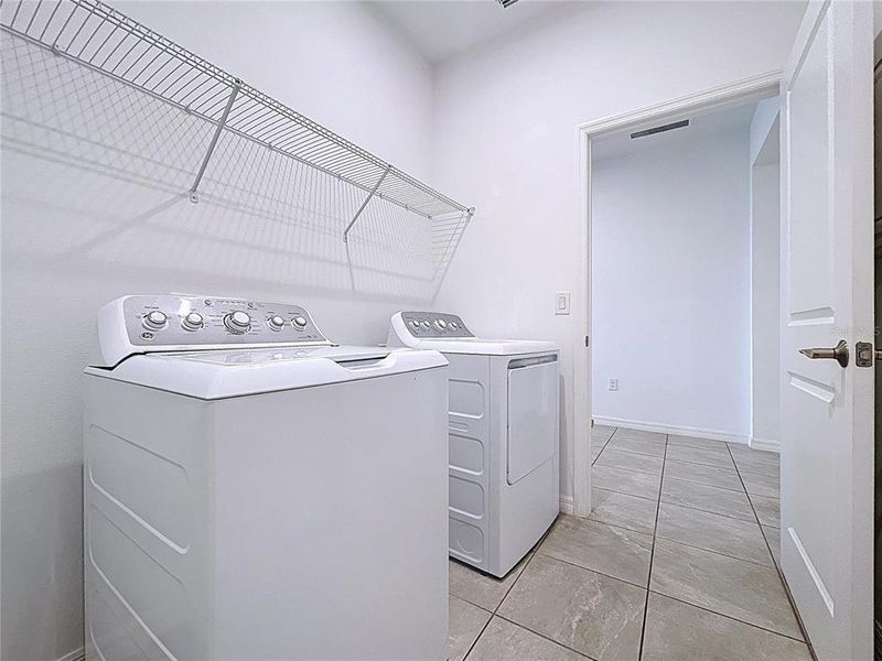 Close-up of interior finishes inside a home in Covered Bridge at Liberty Bluff, Haines City (Image 21).