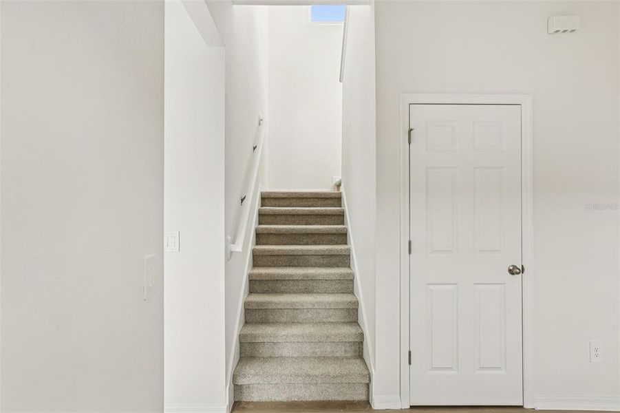 Spacious, unfurnished interior of a new home in The Meadow at Crossprairie Bungalows, St. Cloud (Image 22).