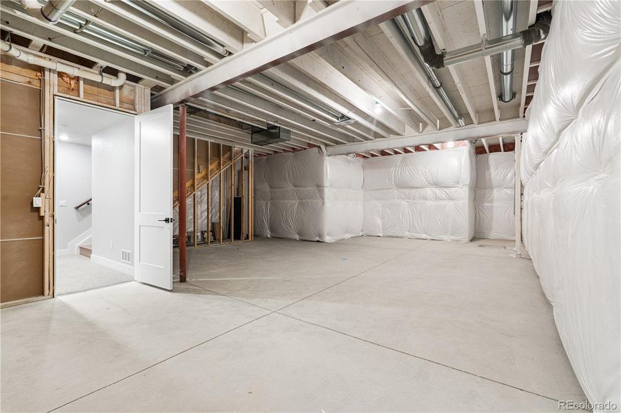 In-progress construction of a new home in Retreat at The Canyons, Castle Pines, CO (Image 40).