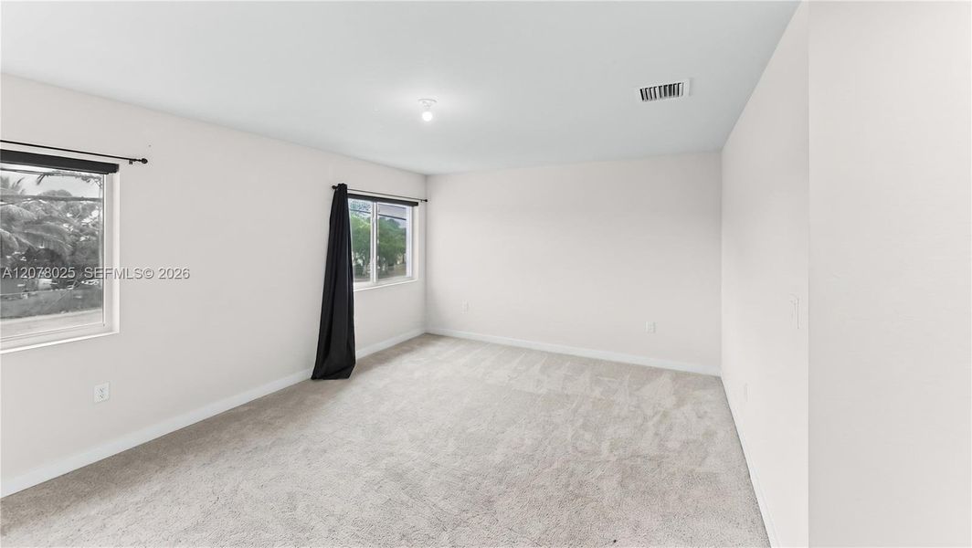 Spacious, unfurnished interior of a new home in , Florida City (Image 17). Spacious, unfurnished interior of a new home in , Florida City (Image 17).