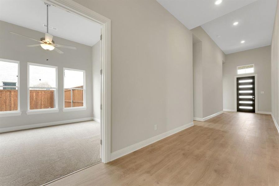 Spacious, unfurnished interior of a new home in Polo Ridge, Mesquite (Image 12). Spacious, unfurnished interior of a new home in Polo Ridge, Mesquite (Image 12).