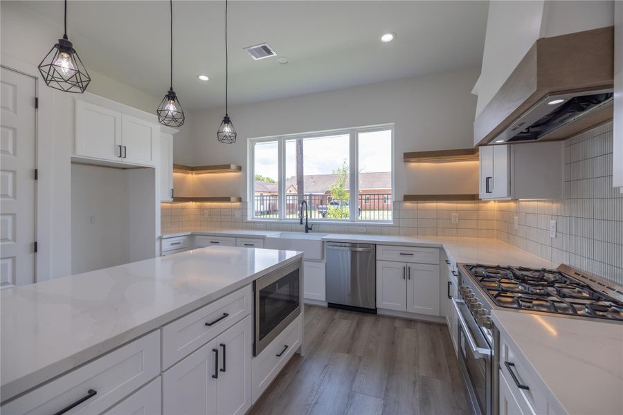 Furnished interior view inside a new home in , Houston (Image 5). Furnished interior view inside a new home in , Houston (Image 5).