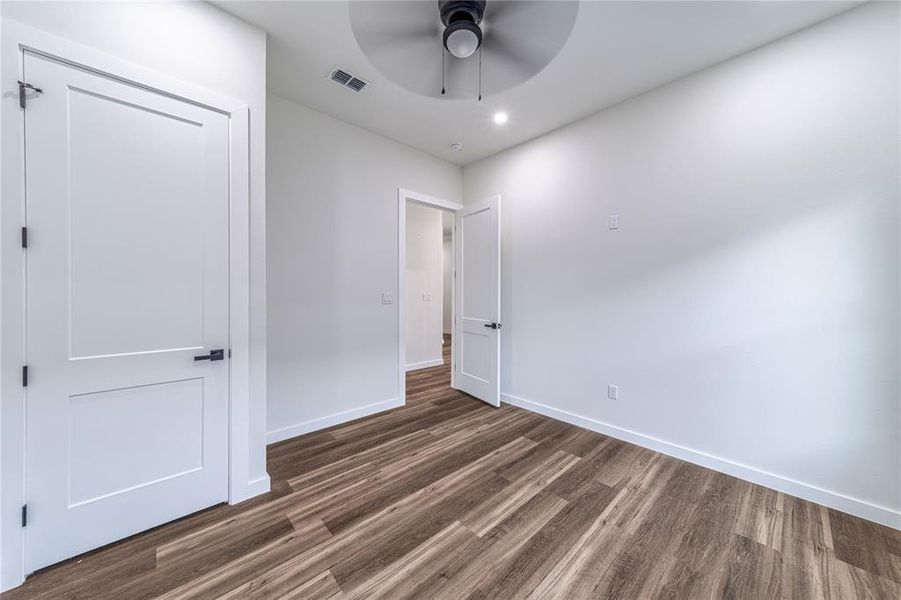 Spacious, unfurnished interior of a new home in , Dallas (Image 22).