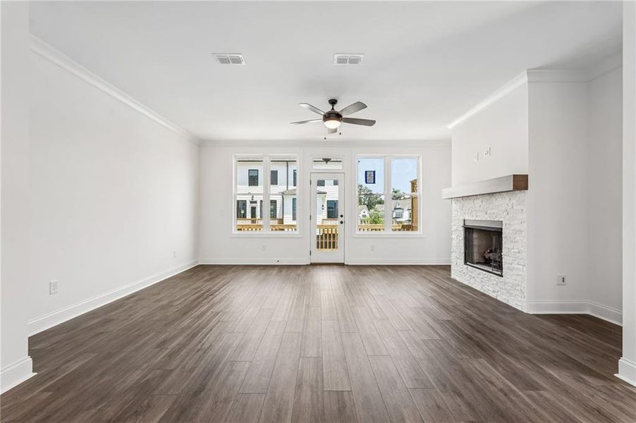 Spacious, unfurnished interior of a new home in Millcroft Townhomes, Buford (Image 40). Spacious, unfurnished interior of a new home in Millcroft Townhomes, Buford (Image 40).