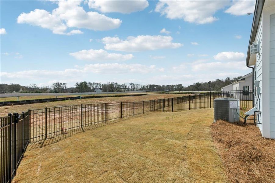 Exterior details and patio area of a home in Aberdeen, Hoschton (Image 31).