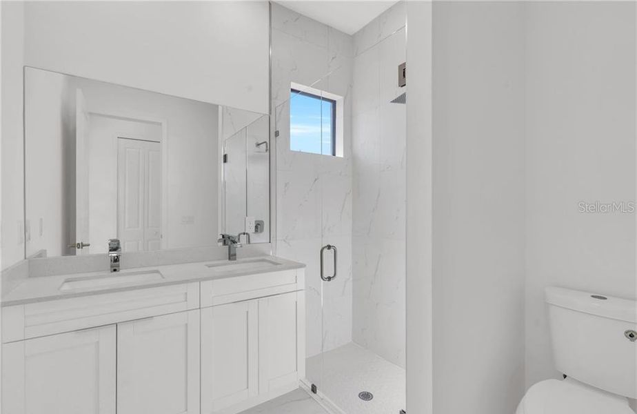 Furnished interior view inside a new home in , Cape Coral (Image 9).