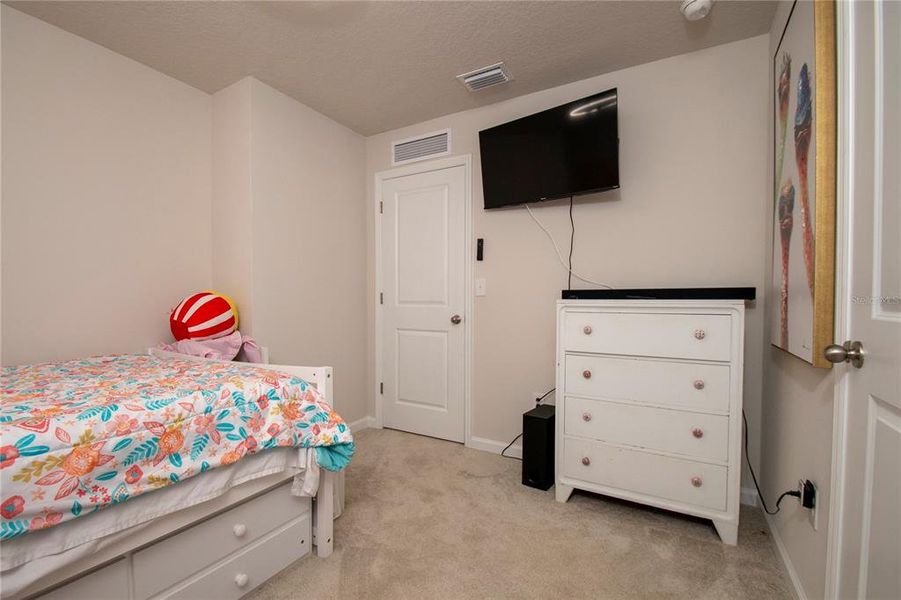 Furnished interior view inside a new home in , Bradenton (Image 20).