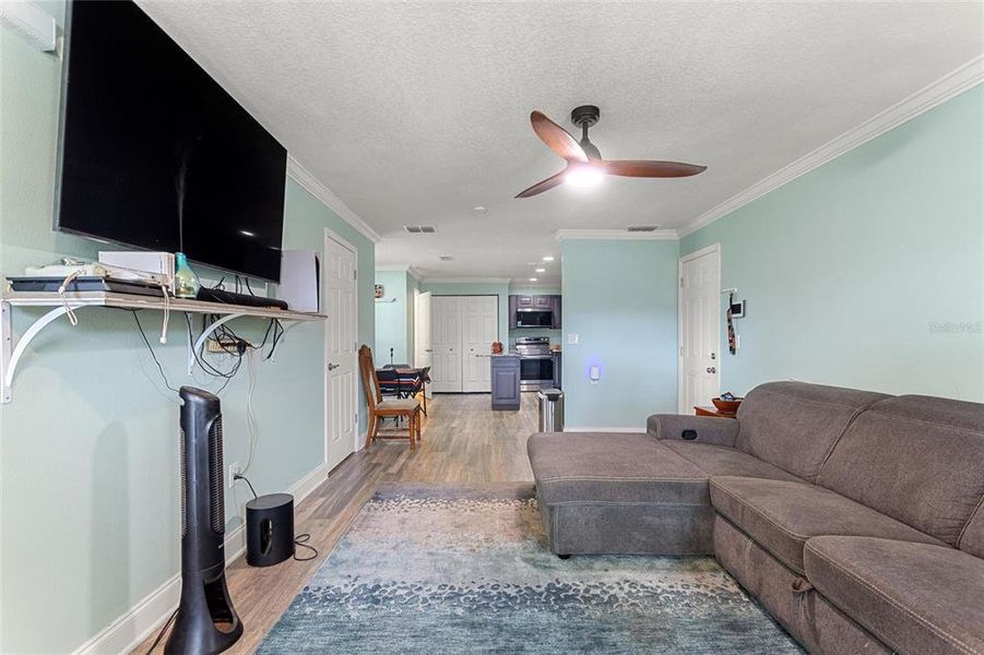 Furnished interior view inside a new home in , Bartow (Image 9).