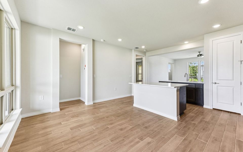Furnished interior view inside a new home in Kissing Tree, San Marcos (Image 9).