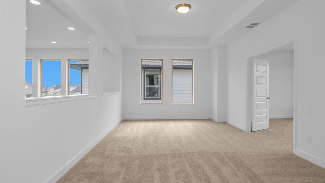 Spacious, unfurnished interior of a new home in Elyson 65', Katy (Image 7). Spacious, unfurnished interior of a new home in Elyson 65', Katy (Image 7).