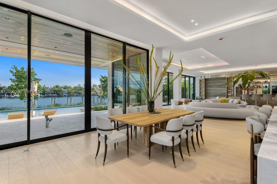 Community amenities in , Miami Beach (Image 50).