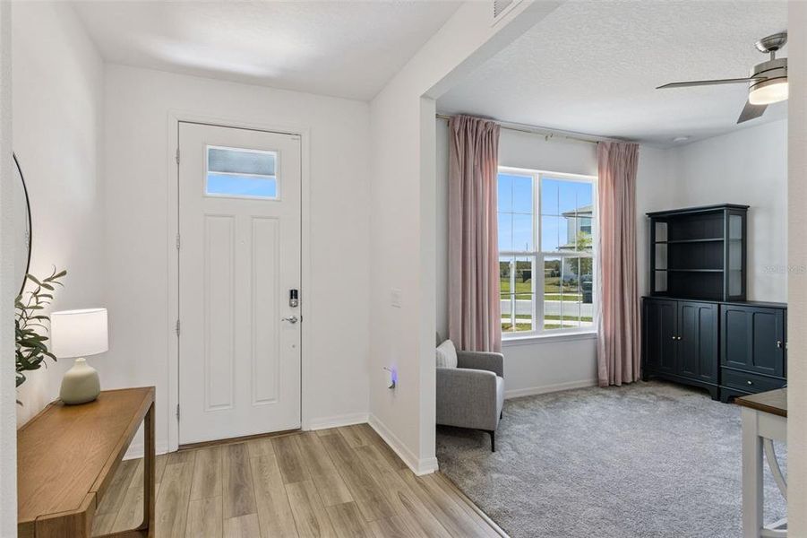 Furnished interior view inside a new home in , Lake Alfred (Image 5).