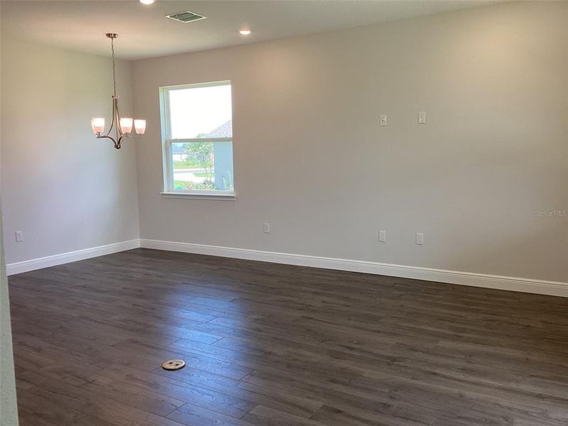 Spacious, unfurnished interior of a new home in , Ocala (Image 18).