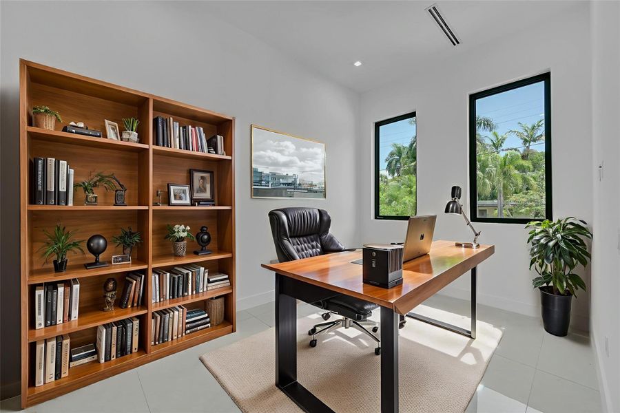 Furnished interior view inside a new home in , Wilton Manors (Image 3).