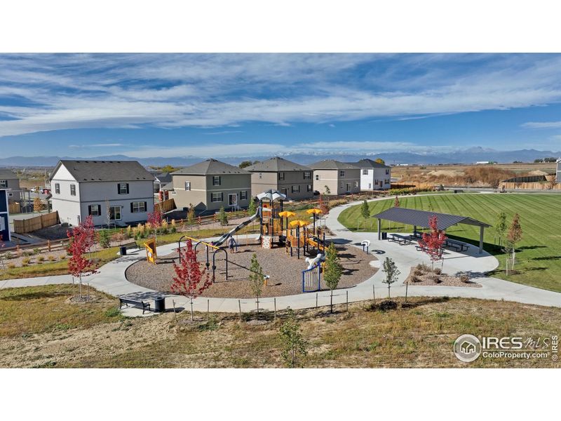 Image 31 of a home in Lakeside Canyon. Image 31 of a home in Lakeside Canyon.