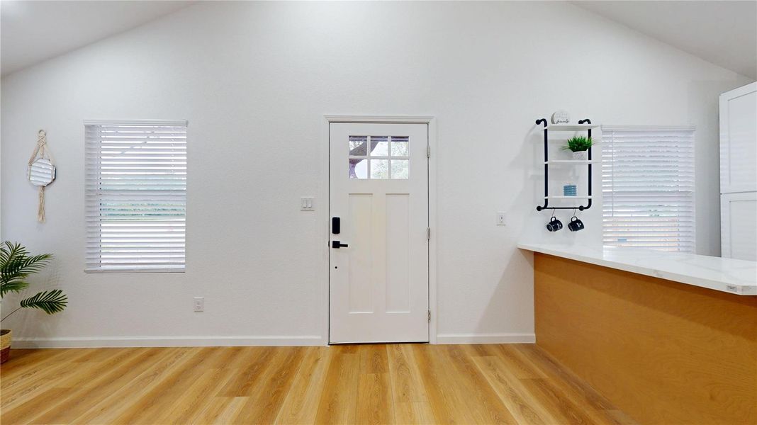 Living & Kitchen face front