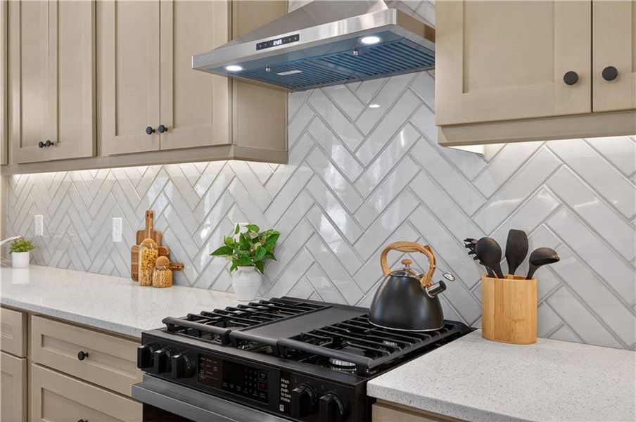 Image 25 of a home in .