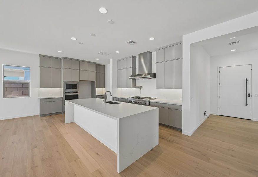 Kitchen - 7 of 15
