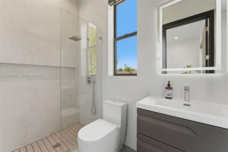 Furnished interior view inside a new home in , Wilton Manors (Image 6).