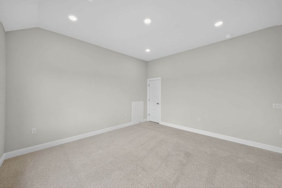 Spacious, unfurnished interior of a new home in Whisper Valley, Manor (Image 26).