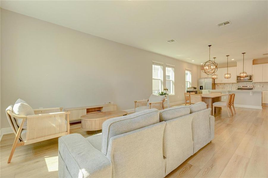 Furnished interior view inside a new home in , Winter Garden (Image 5).