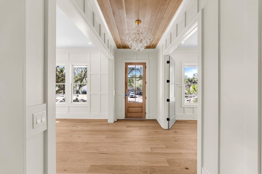 Spacious, unfurnished interior of a new home in , Isle Of Palms (Image 22).