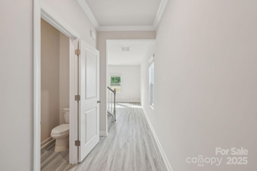 Spacious, unfurnished interior of a new home in Walnut Reserve, Conover (Image 18).