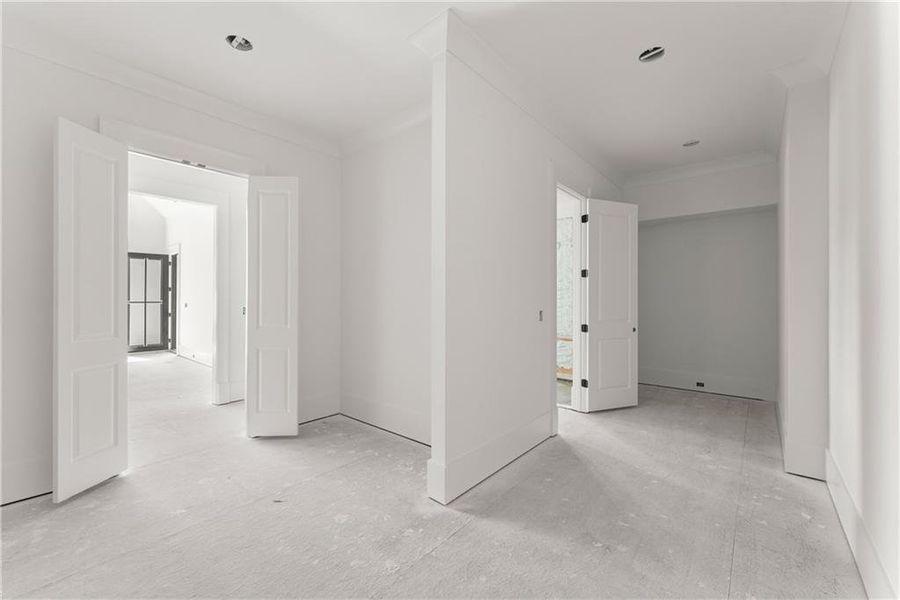Spacious, unfurnished interior of a new home in , Alpharetta (Image 4).