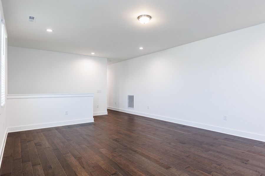 Spacious, unfurnished interior of a new home in High Grove Oaks, Fuquay Varina (Image 19). Spacious, unfurnished interior of a new home in High Grove Oaks, Fuquay Varina (Image 19).