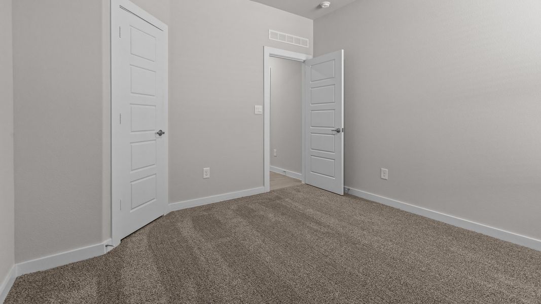 Representative unfurnished interior of a home built from the LAKEMONT by D.R. Horton in Northwest Passage, Midland (Image 22). Representative unfurnished interior of a home built from the LAKEMONT by D.R. Horton in Northwest Passage, Midland (Image 22).