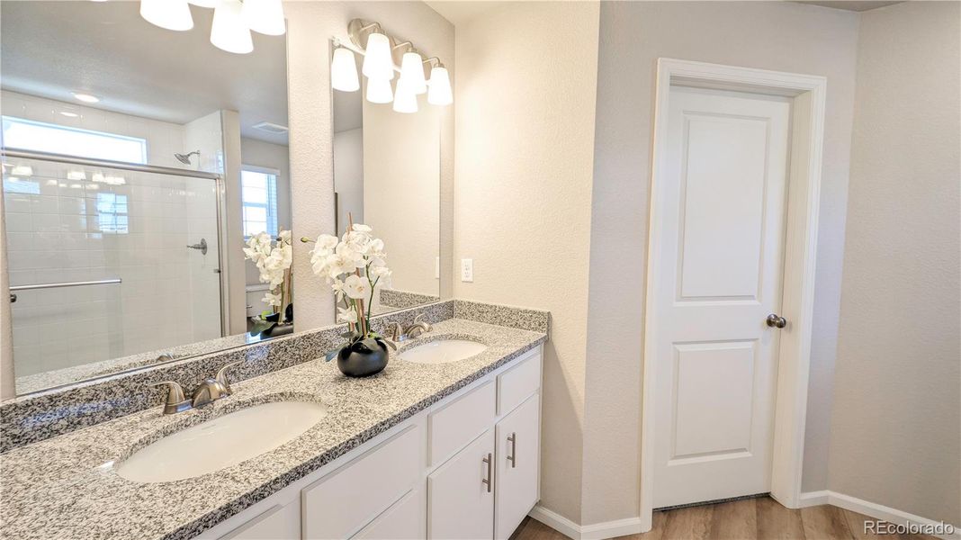 Image 26 of a home in Thompson River Ranch.