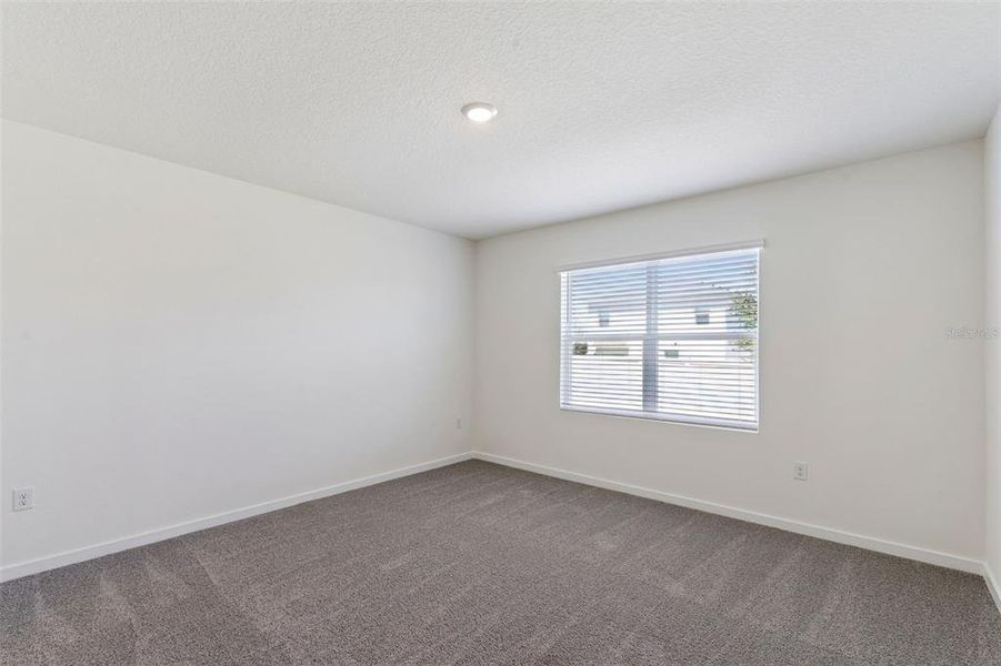 Spacious, unfurnished interior of a new home in , Port Orange (Image 12).