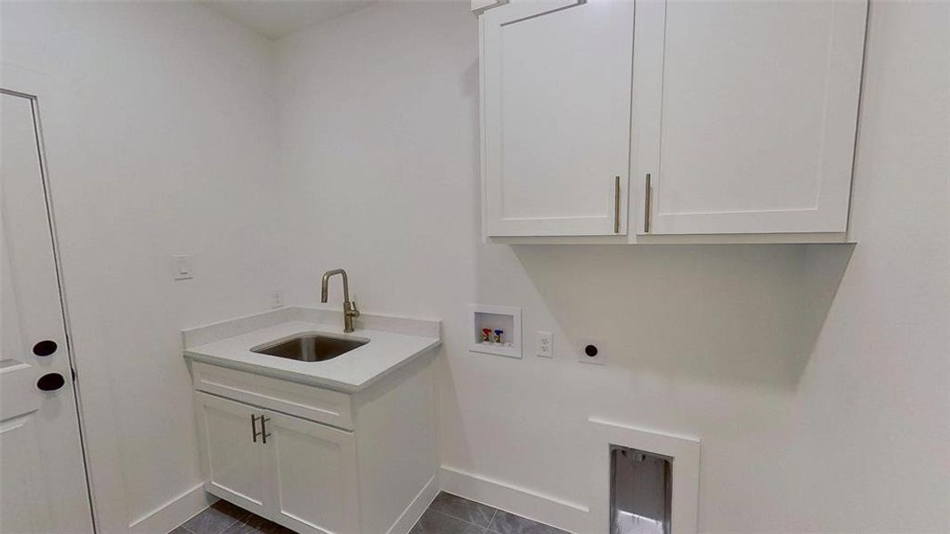 Furnished interior view inside a new home in , Mabank (Image 3). Furnished interior view inside a new home in , Mabank (Image 3).