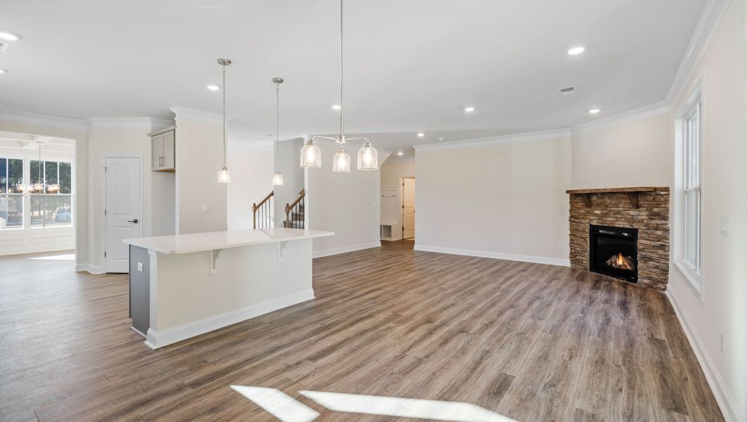 Representative unfurnished interior of a home built from the LONDON by D.R. Horton in Adams Glen, Greenville (Image 25).