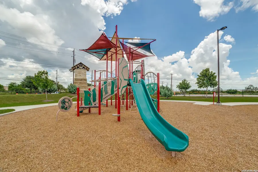 Community amenities in , San Antonio (Image 25). Community amenities in , San Antonio (Image 25).