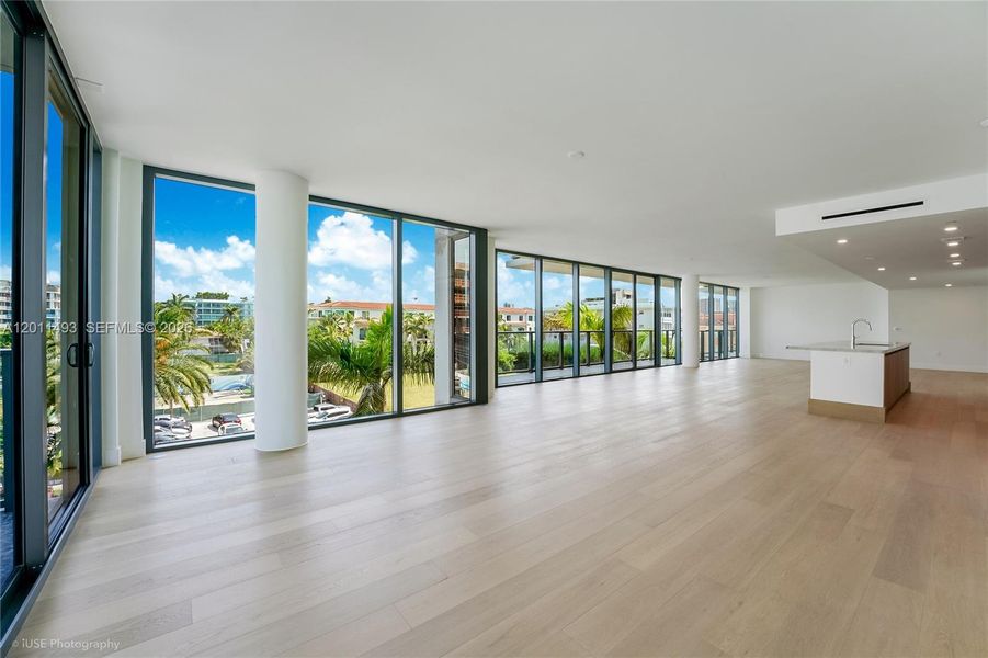 Spacious, unfurnished interior of a new home in , Bay Harbor Islands (Image 34).
